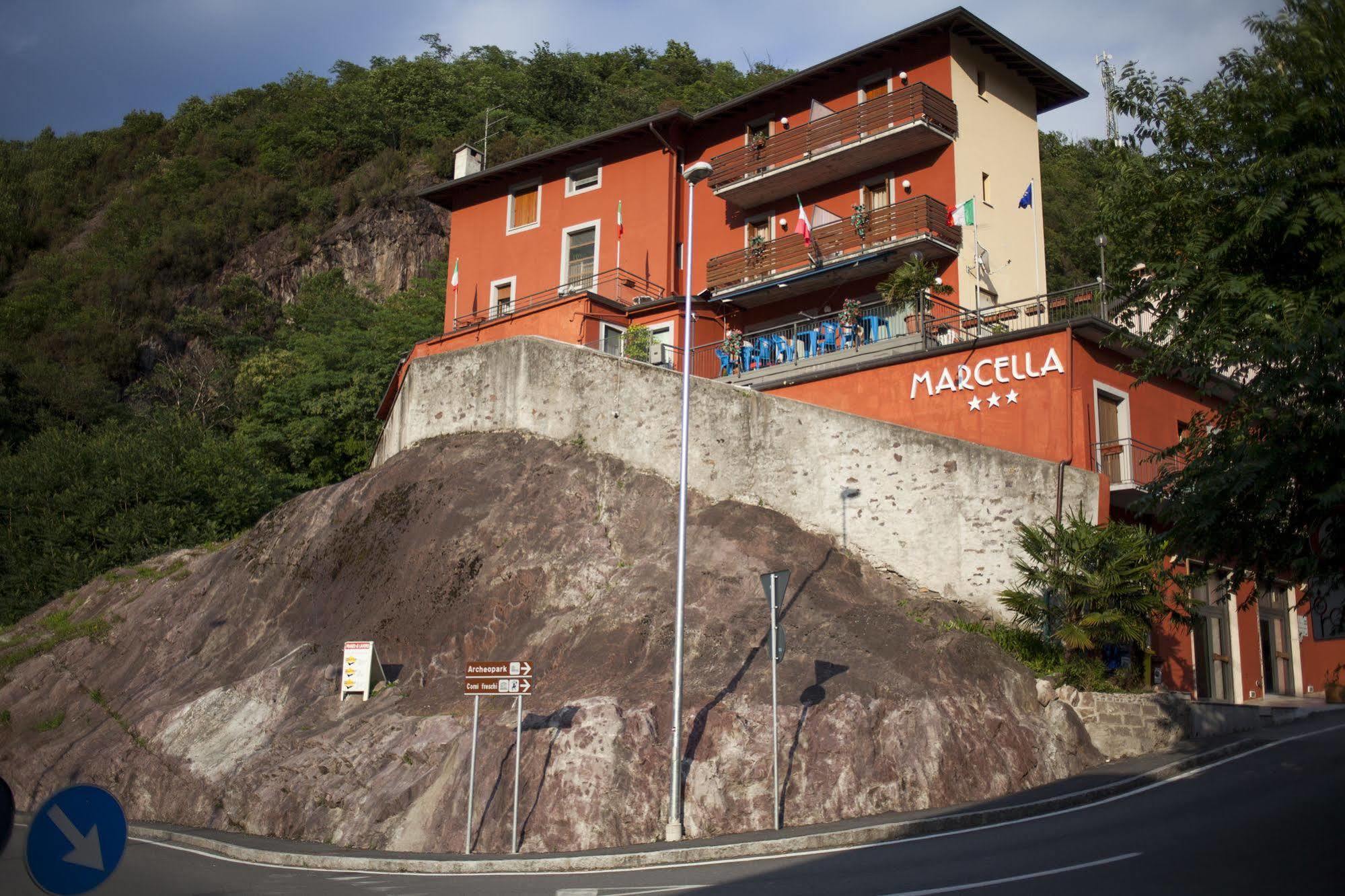 Albergo Marcella Boario Terme Exterior foto